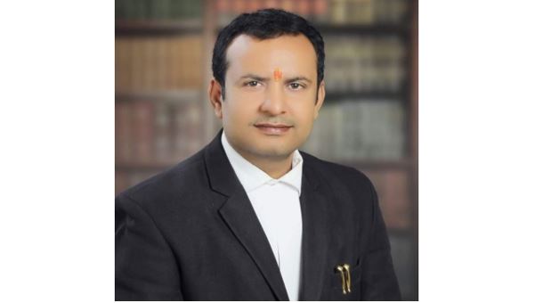 यूपी बार काउंसिल चुनाव 2025: जैकी शुक्ला का तूफानी प्रचार, अधिवक्ता हित को बनाया मुख्य मुद्दा