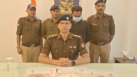 काशीपुर: जानें आखिर क्यों किया पुलिस ने ला स्टूडेंट को गिरफ्तार